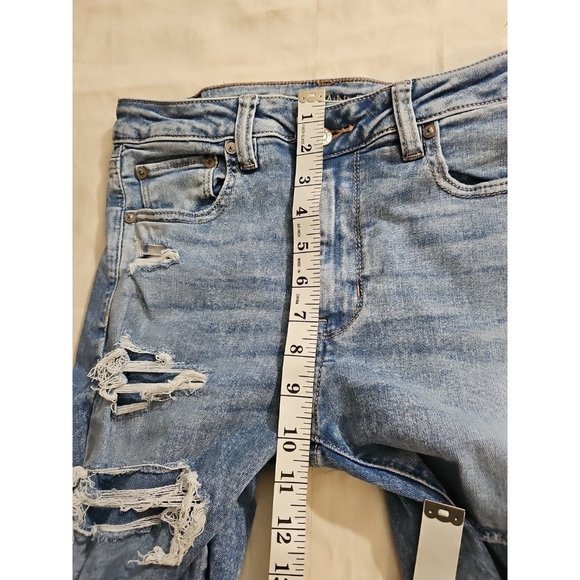 American Eagle Super High Rise Distressed Ripped Flare Jeans 6 Long - Picture 5 of 6